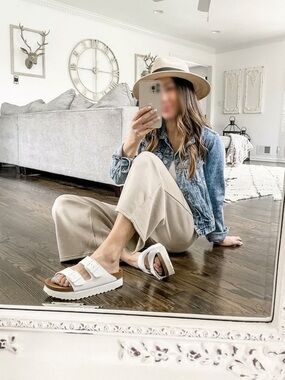 NWT BIRKENSTOCK Arizona Flex Platform 
38EU/US7